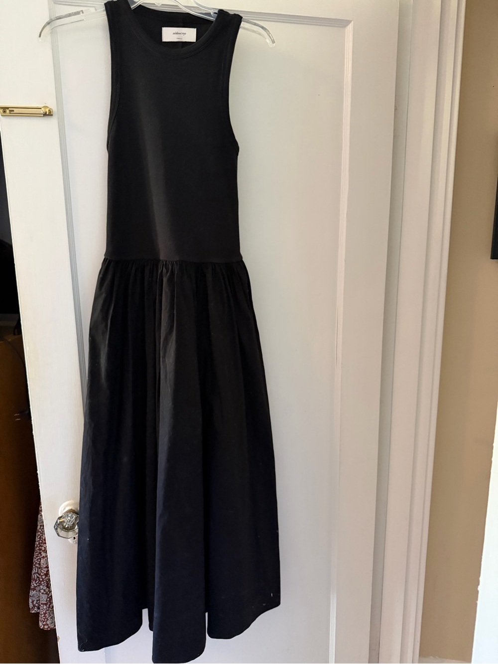 RSVP Dress in Black - Picture 3 of 6